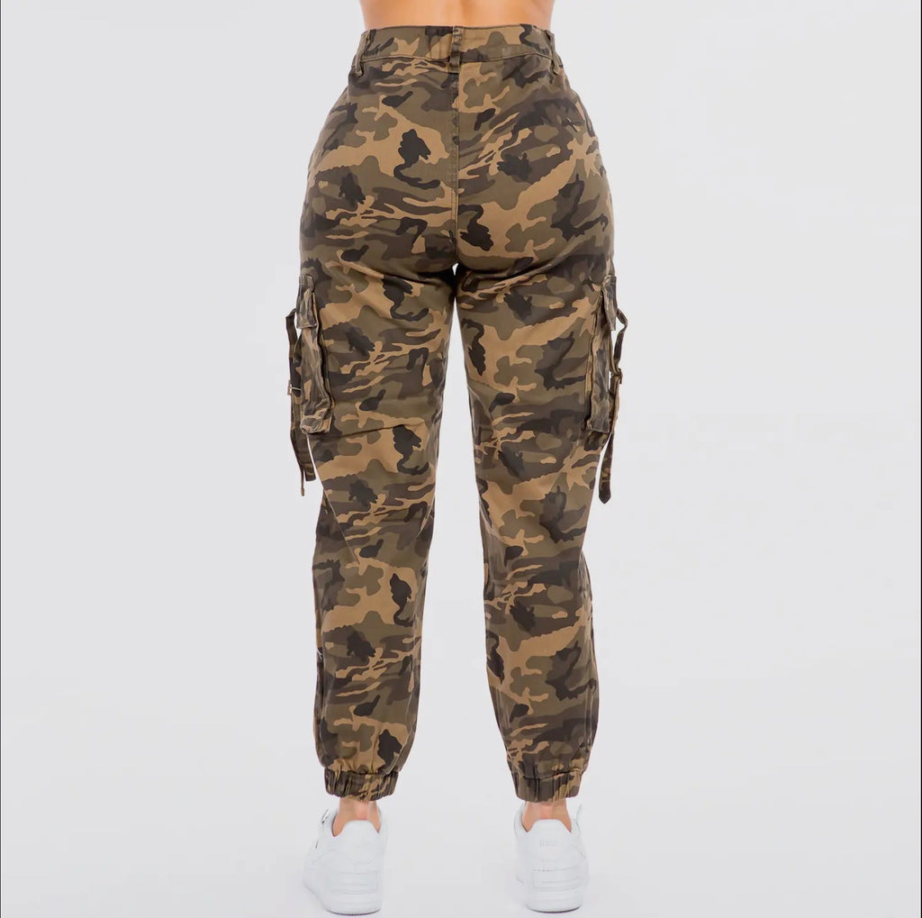 Mid Waist Cargo Jeans