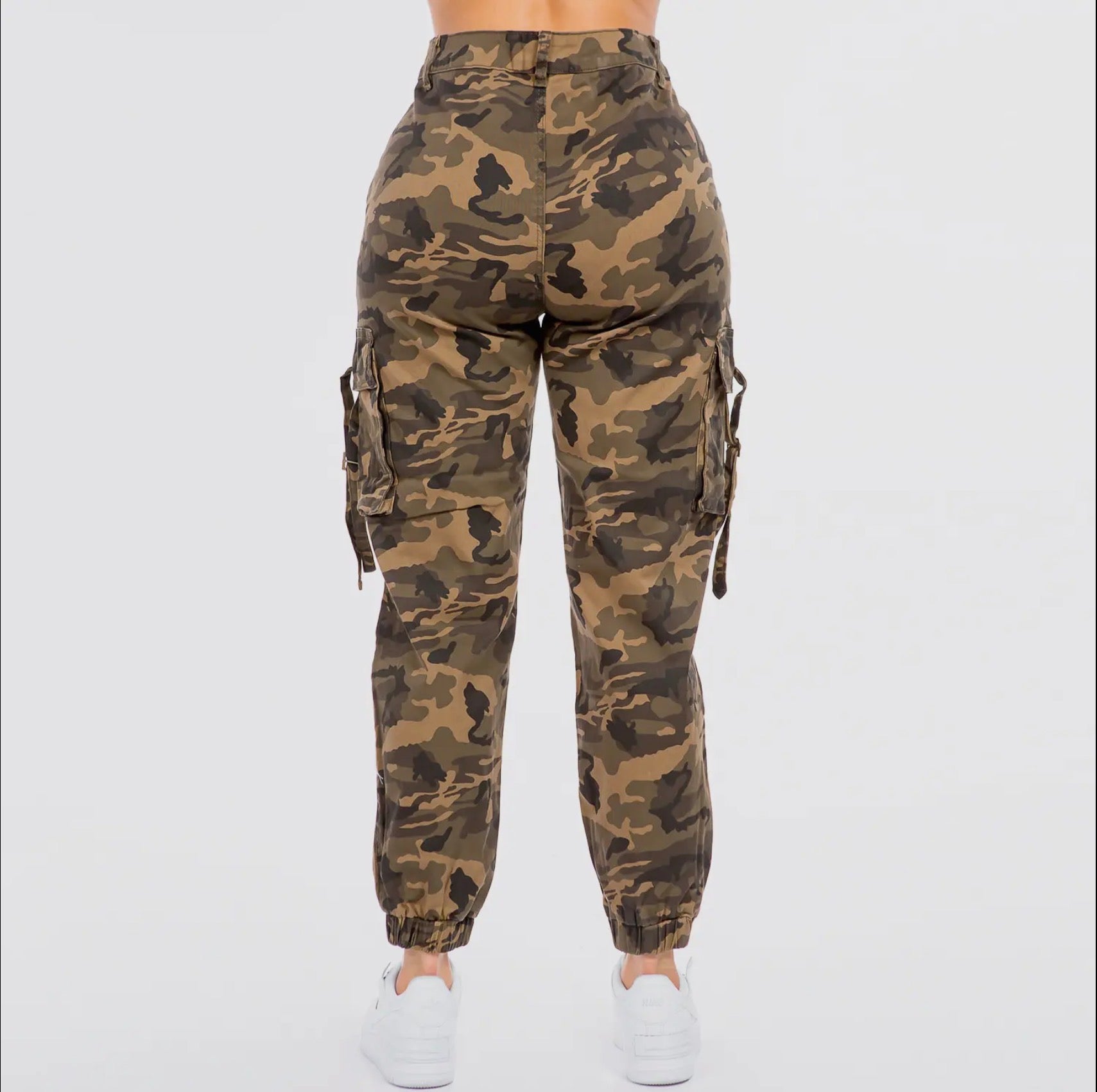 Mid Waist Cargo Jeans