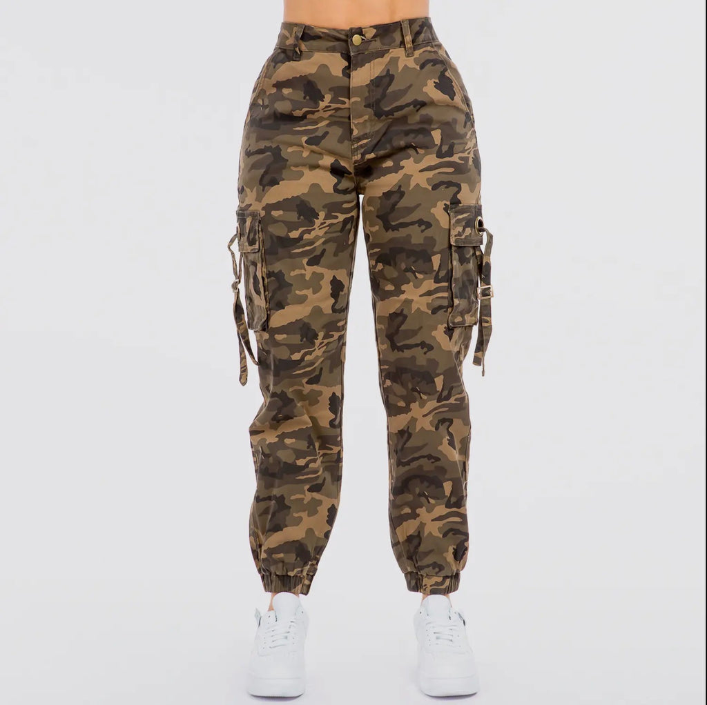 Mid Waist Cargo Jeans