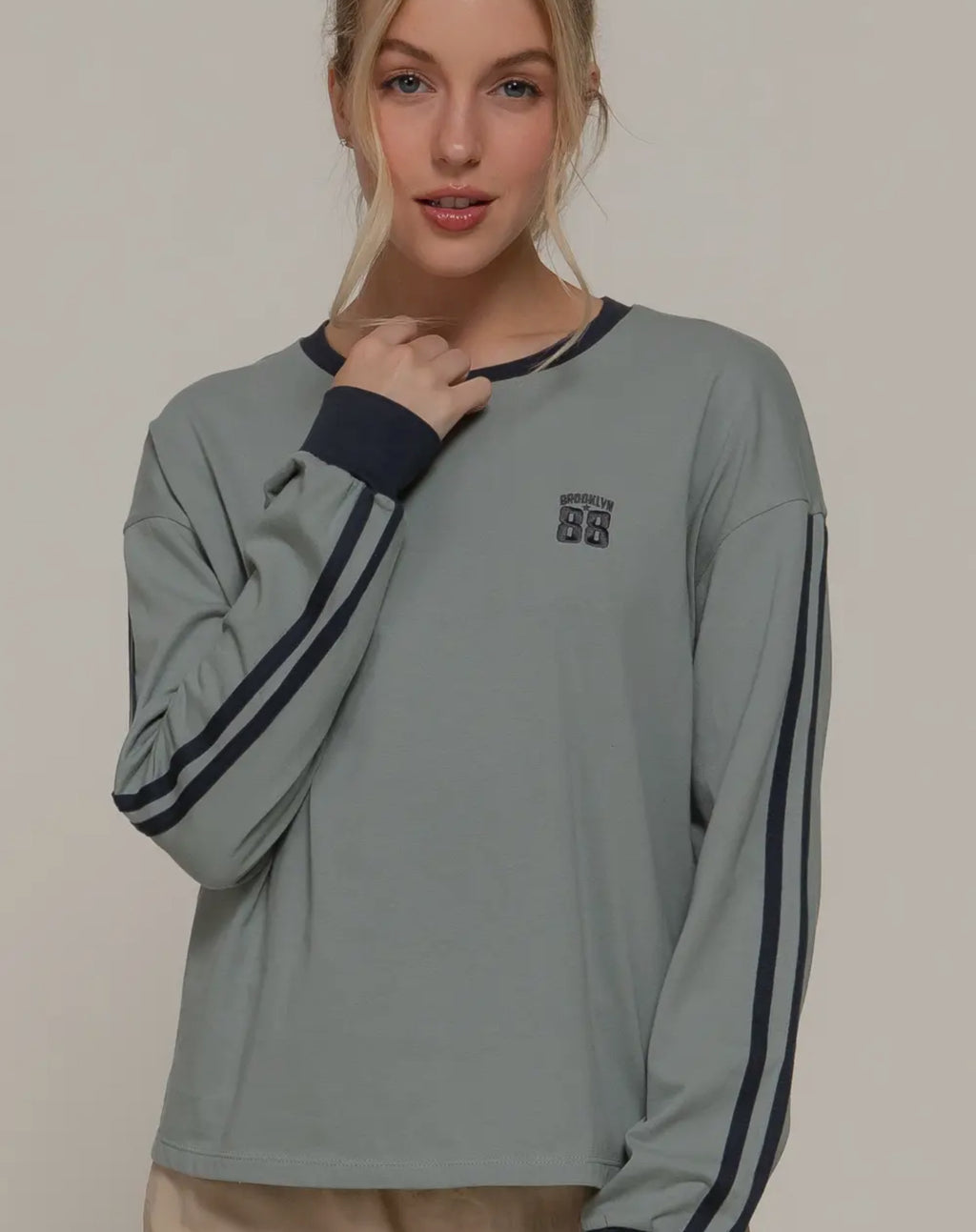 Long Sleeve with Contrast Line Detail Embroidery Tee